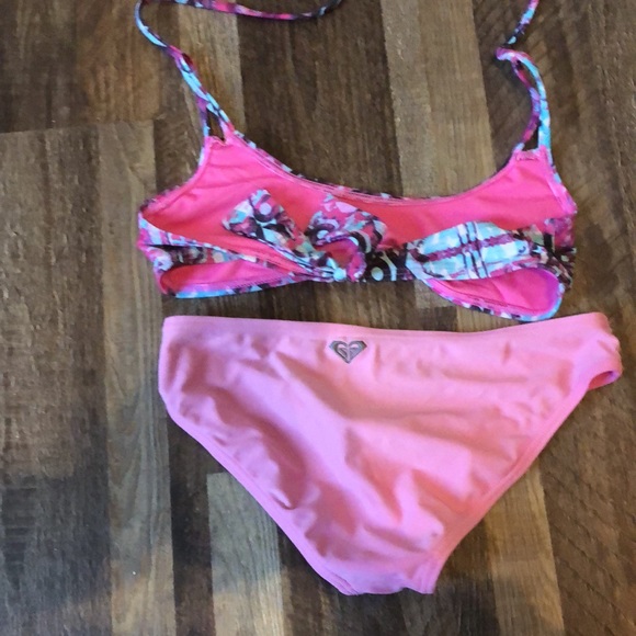 Roxy bikini - Picture 2 of 2